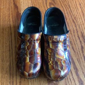 Dansko clogs size 36